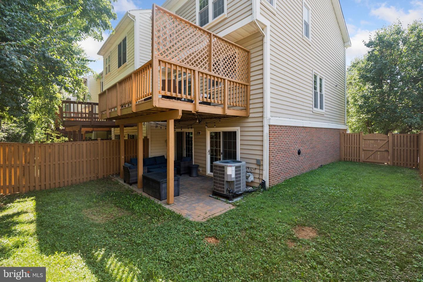 9910 MICHAEL SCHAR CT, VIENNA, Virginia 22181, 3 Bedrooms Bedrooms, ,3 BathroomsBathrooms,Residential,For sale,9910 MICHAEL SCHAR CT,VAFX2220476 MLS # VAFX2220476