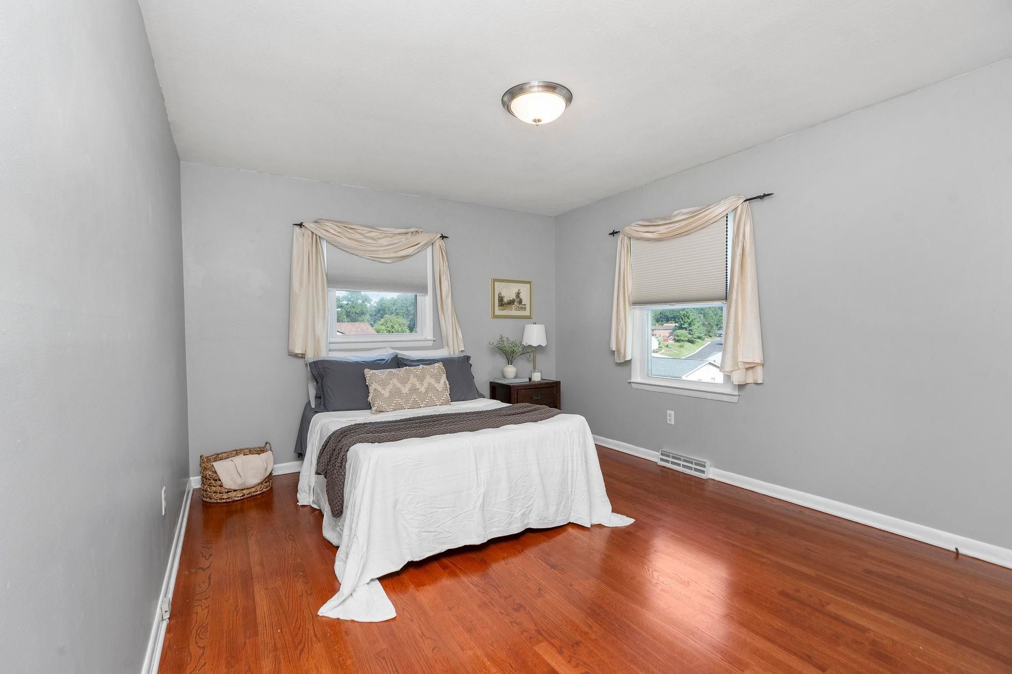697 ALEXTINE DR, STAUNTON, Virginia 24401, 3 Bedrooms Bedrooms, ,2 BathroomsBathrooms,Residential,697 ALEXTINE DR,667415 MLS # 667415