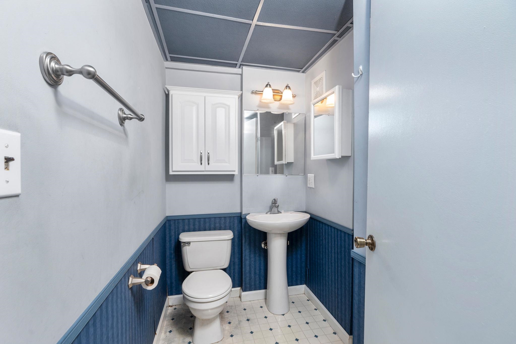 697 ALEXTINE DR, STAUNTON, Virginia 24401, 3 Bedrooms Bedrooms, ,2 BathroomsBathrooms,Residential,697 ALEXTINE DR,667415 MLS # 667415