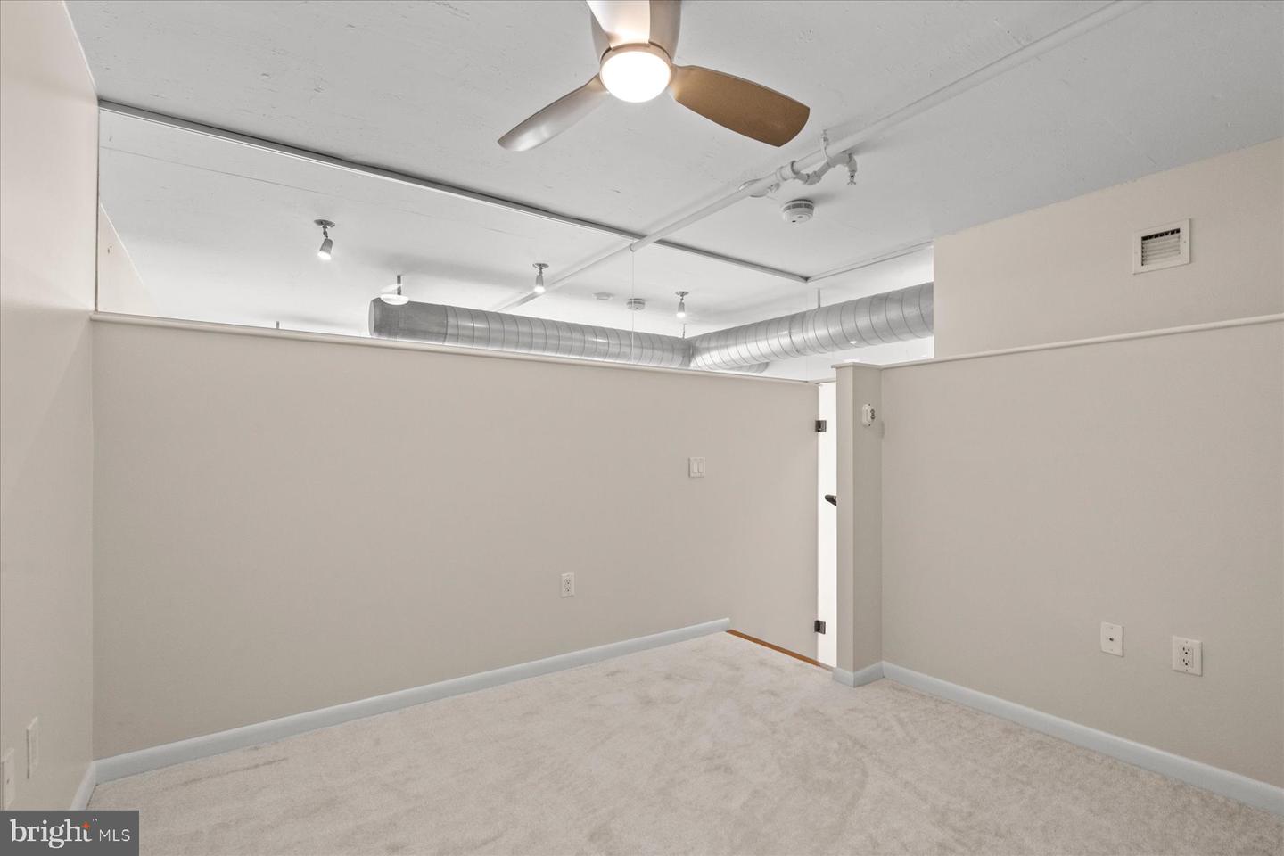 811 4TH ST NW #610, WASHINGTON, District Of Columbia 20001, 2 Bedrooms Bedrooms, ,2 BathroomsBathrooms,Residential,For sale,811 4TH ST NW #610,DCDC2194770 MLS # DCDC2194770