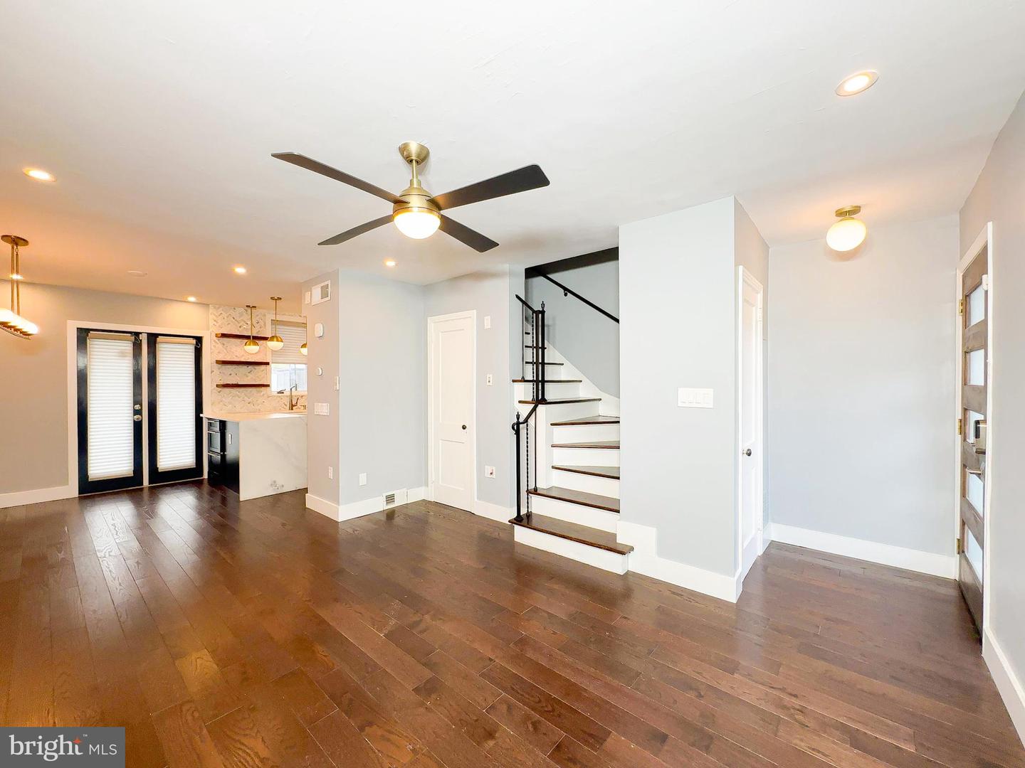 339 36TH ST NE, WASHINGTON, District Of Columbia 20019, 2 Bedrooms Bedrooms, ,1 BathroomBathrooms,Residential,For sale,339 36TH ST NE,DCDC2195402 MLS # DCDC2195402