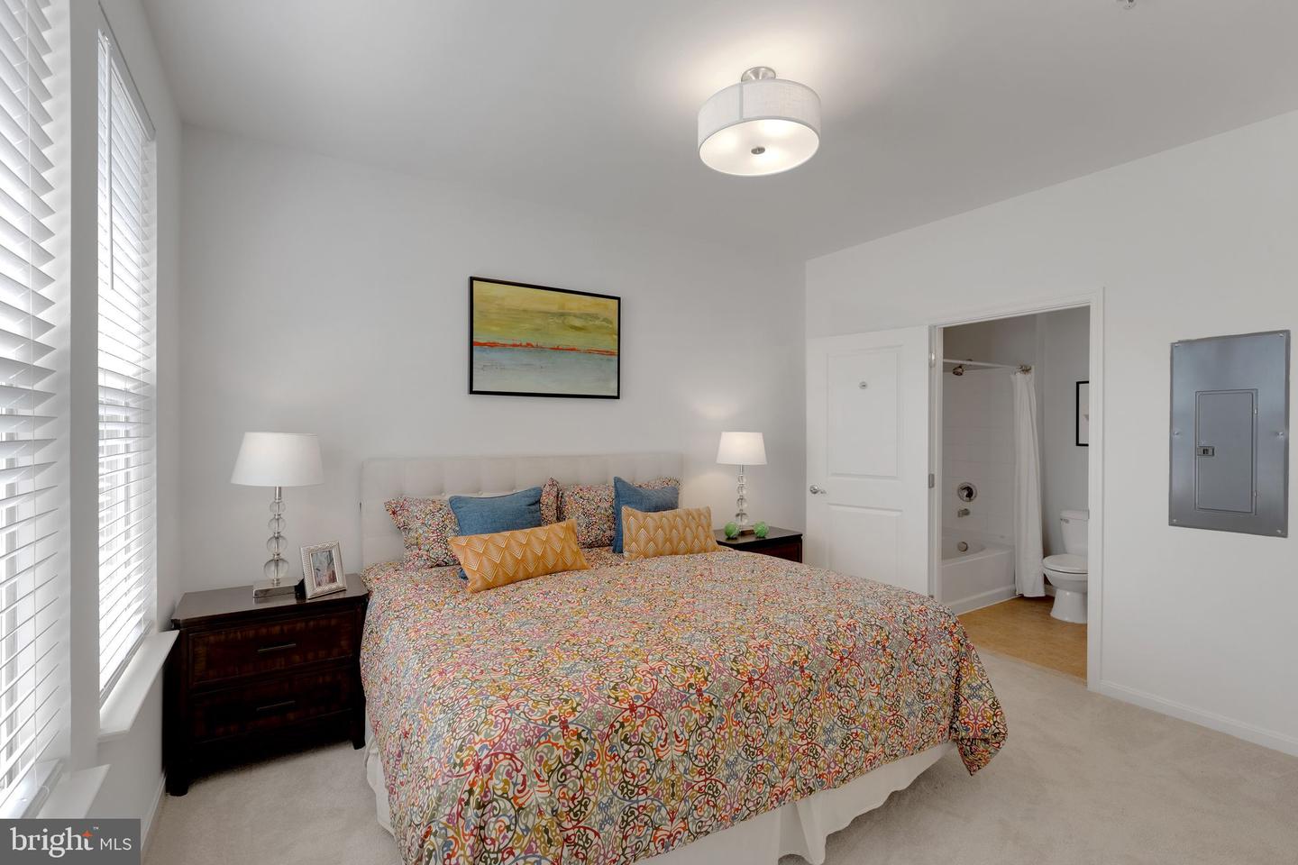 2665 PROSPERITY AVE #6, FAIRFAX, Virginia 22031, 1 Bedroom Bedrooms, ,1 BathroomBathrooms,Residential,For sale,2665 PROSPERITY AVE #6,VAFX2244598 MLS # VAFX2244598