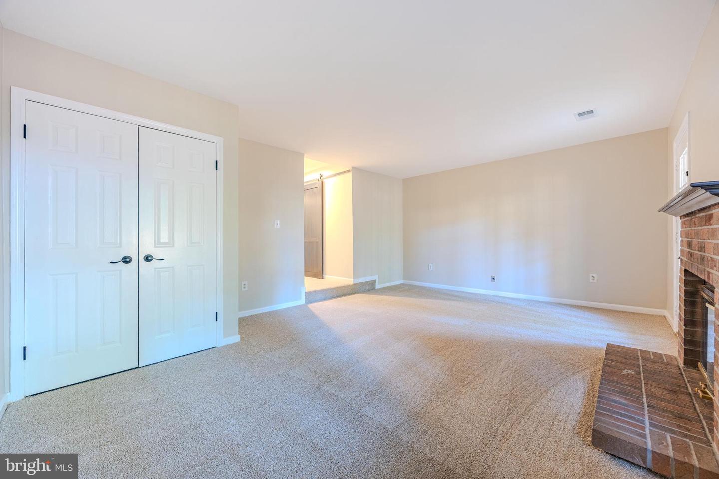6150 CASTLETOWN WAY, ALEXANDRIA, Virginia 22310, 3 Bedrooms Bedrooms, ,3 BathroomsBathrooms,Residential,For sale,6150 CASTLETOWN WAY,VAFX2244742 MLS # VAFX2244742