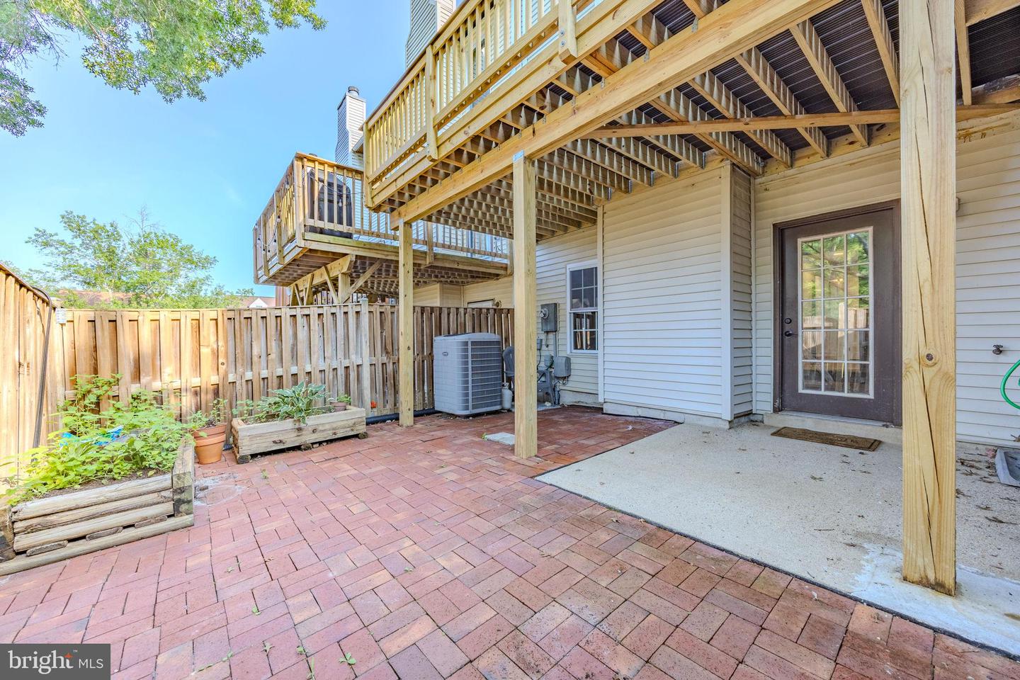6150 CASTLETOWN WAY, ALEXANDRIA, Virginia 22310, 3 Bedrooms Bedrooms, ,3 BathroomsBathrooms,Residential,For sale,6150 CASTLETOWN WAY,VAFX2244742 MLS # VAFX2244742