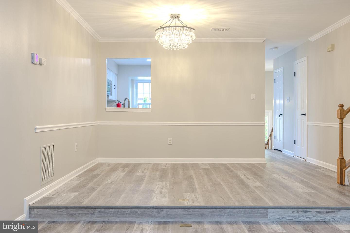 6150 CASTLETOWN WAY, ALEXANDRIA, Virginia 22310, 3 Bedrooms Bedrooms, ,3 BathroomsBathrooms,Residential,For sale,6150 CASTLETOWN WAY,VAFX2244742 MLS # VAFX2244742