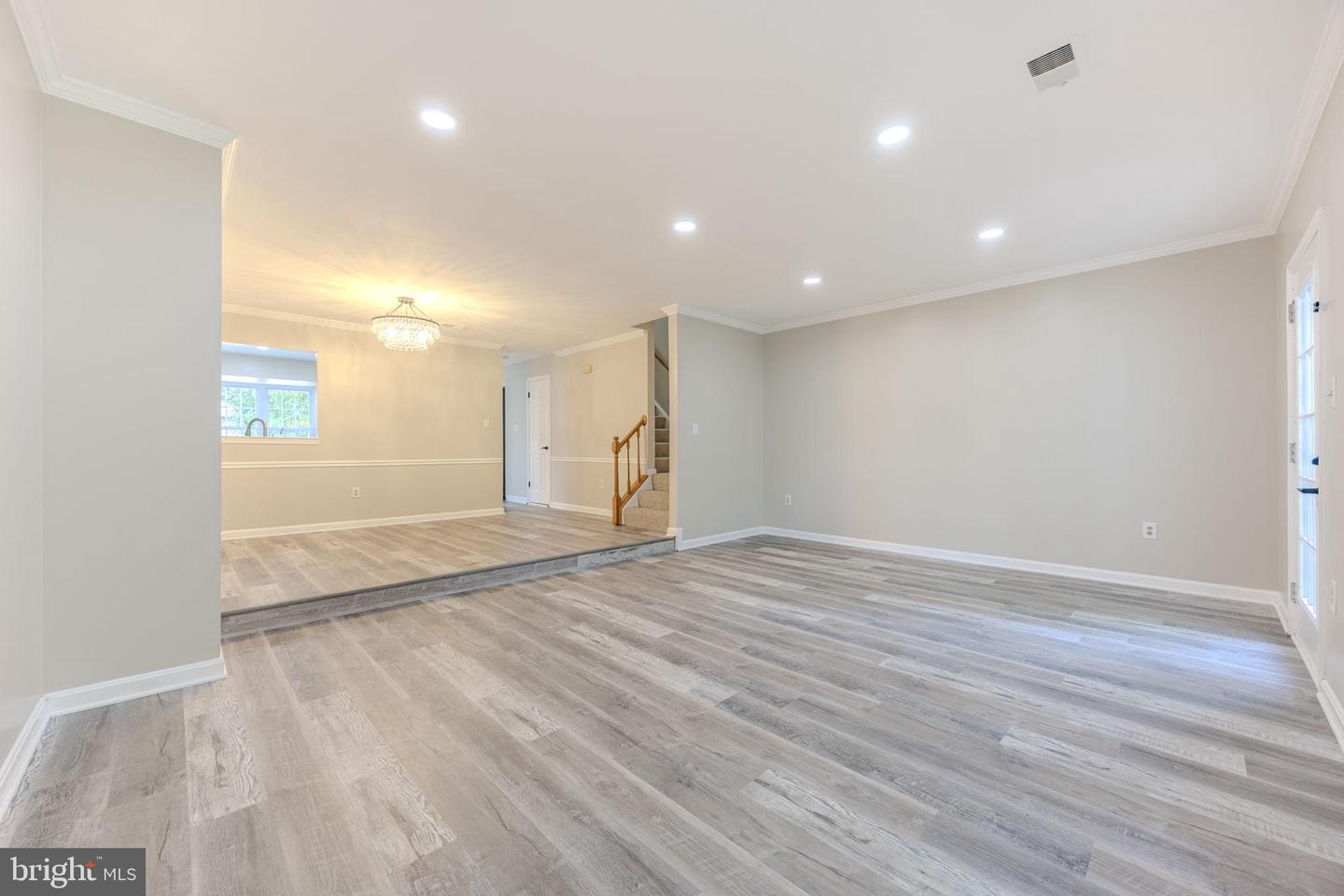 6150 CASTLETOWN WAY, ALEXANDRIA, Virginia 22310, 3 Bedrooms Bedrooms, ,3 BathroomsBathrooms,Residential,For sale,6150 CASTLETOWN WAY,VAFX2244742 MLS # VAFX2244742