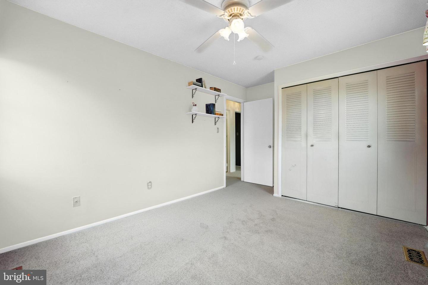 111 ELM TREE LN, STERLING, Virginia 20164, 4 Bedrooms Bedrooms, ,2 BathroomsBathrooms,Residential,For sale,111 ELM TREE LN,VALO2098728 MLS # VALO2098728