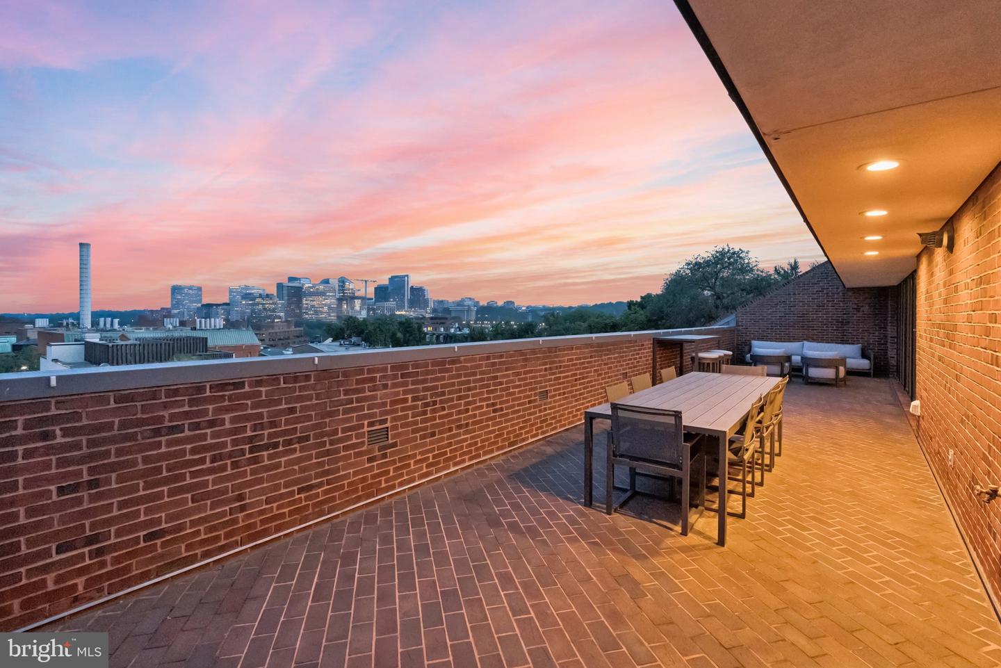 3251 PROSPECT ST NW #402, WASHINGTON, District Of Columbia 20007, 5 Bedrooms Bedrooms, ,4 BathroomsBathrooms,Residential,For sale,3251 PROSPECT ST NW #402,DCDC2204594 MLS # DCDC2204594