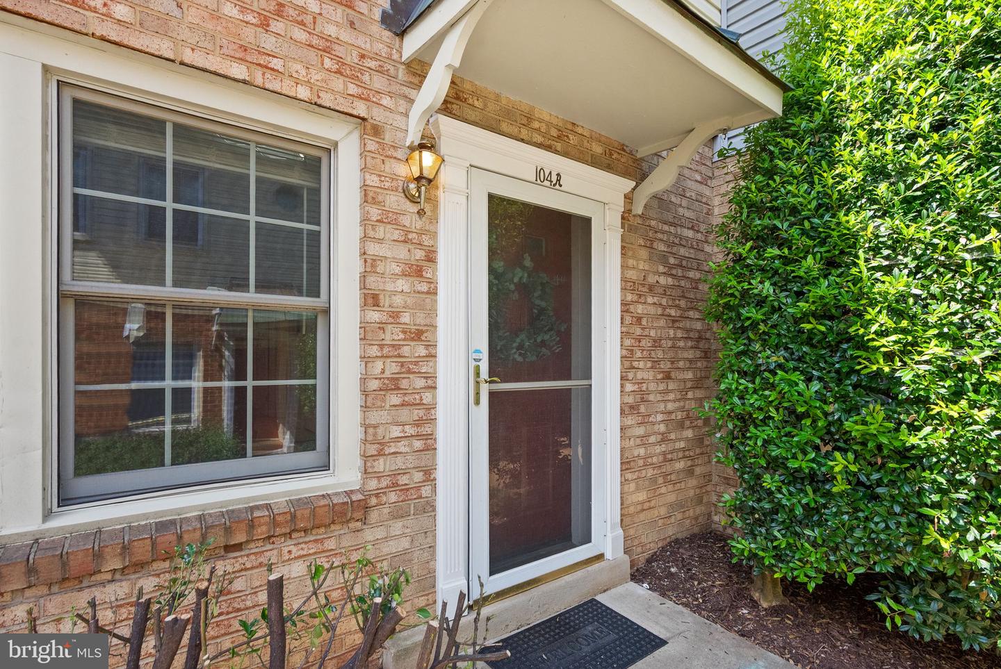 104 N BEDFORD ST #A, ARLINGTON, Virginia 22201, 1 Bedroom Bedrooms, ,1 BathroomBathrooms,Residential,For sale,104 N BEDFORD ST #A,VAAR2059228 MLS # VAAR2059228