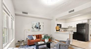 104 N BEDFORD ST #A, ARLINGTON, Virginia 22201, 1 Bedroom Bedrooms, ,1 BathroomBathrooms,Residential,For sale,104 N BEDFORD ST #A,VAAR2059228 MLS # VAAR2059228