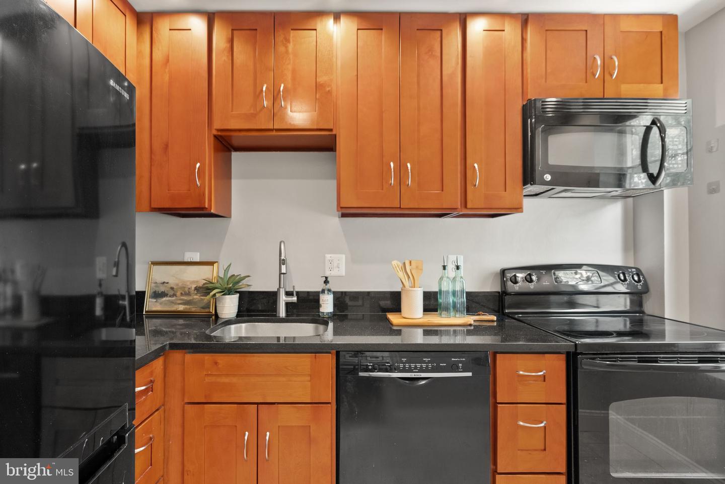 1701 N TROY ST #7-375, ARLINGTON, Virginia 22201, 2 Bedrooms Bedrooms, ,1 BathroomBathrooms,Residential,For sale,1701 N TROY ST #7-375,VAAR2059930 MLS # VAAR2059930