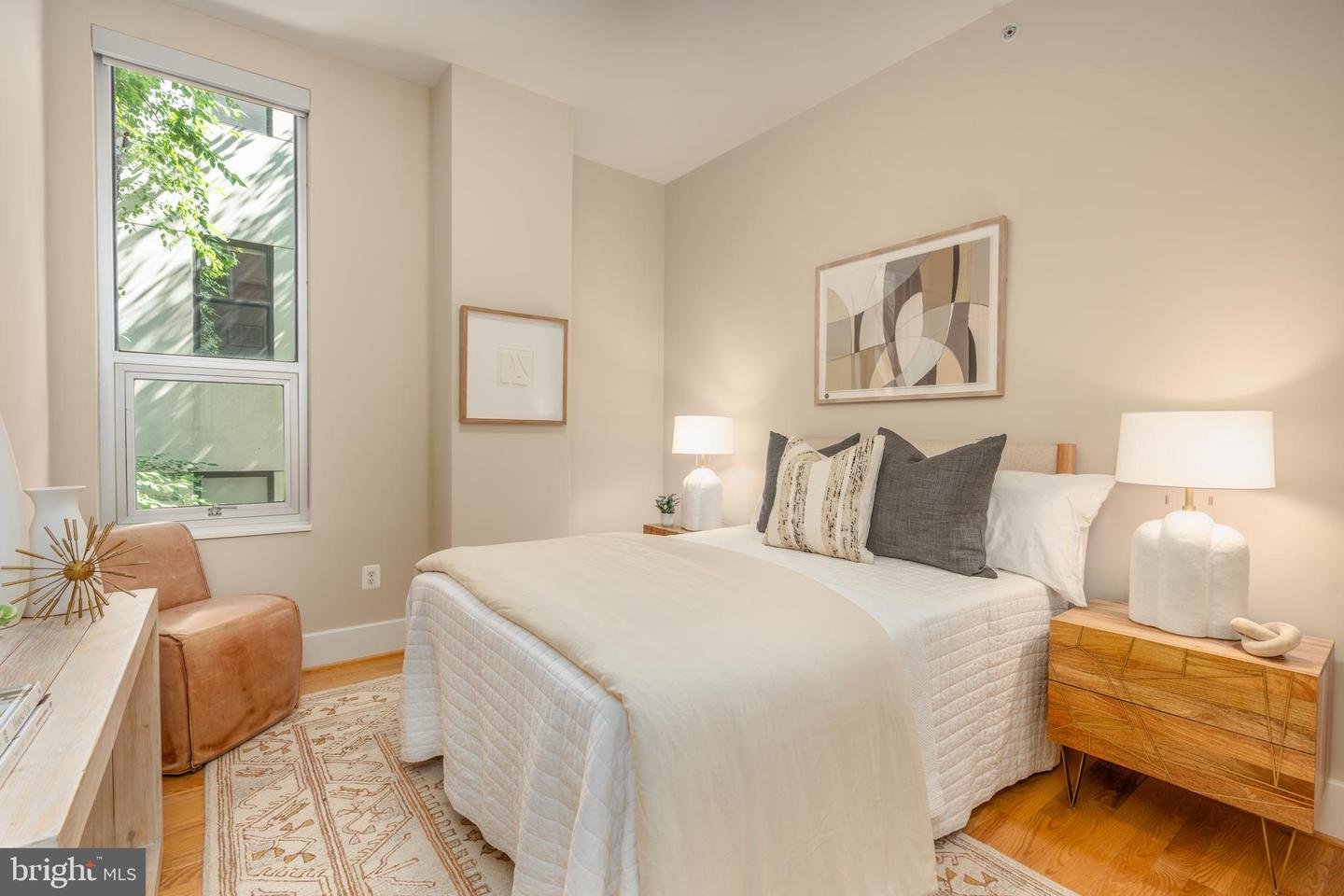 2100 11TH ST NW #201, WASHINGTON, District Of Columbia 20001, 2 Bedrooms Bedrooms, ,2 BathroomsBathrooms,Residential,For sale,2100 11TH ST NW #201,DCDC2208818 MLS # DCDC2208818