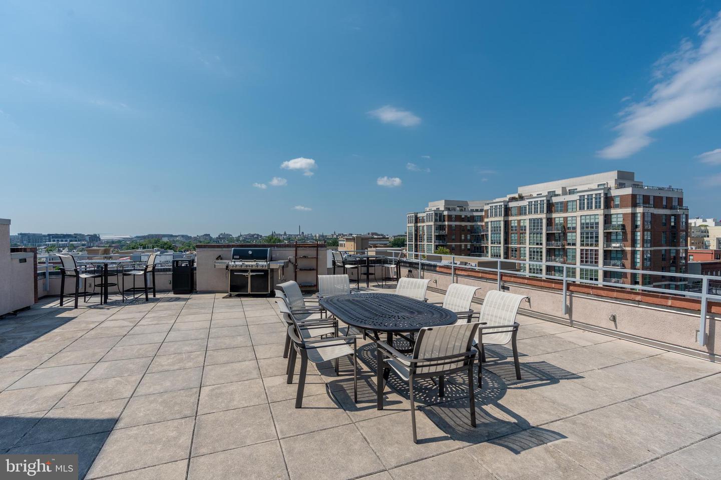 2100 11TH ST NW #201, WASHINGTON, District Of Columbia 20001, 2 Bedrooms Bedrooms, ,2 BathroomsBathrooms,Residential,For sale,2100 11TH ST NW #201,DCDC2208818 MLS # DCDC2208818