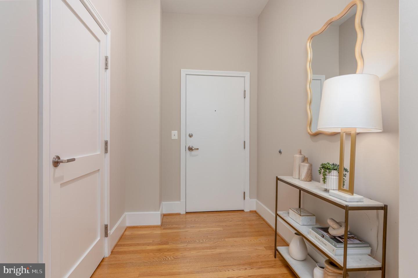 2100 11TH ST NW #201, WASHINGTON, District Of Columbia 20001, 2 Bedrooms Bedrooms, ,2 BathroomsBathrooms,Residential,For sale,2100 11TH ST NW #201,DCDC2208818 MLS # DCDC2208818
