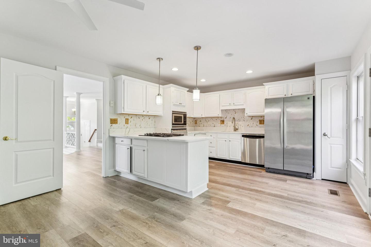 46609 SILHOUETTE SQ, STERLING, Virginia 20164, 4 Bedrooms Bedrooms, ,3 BathroomsBathrooms,Residential,For sale,46609 SILHOUETTE SQ,VALO2101560 MLS # VALO2101560