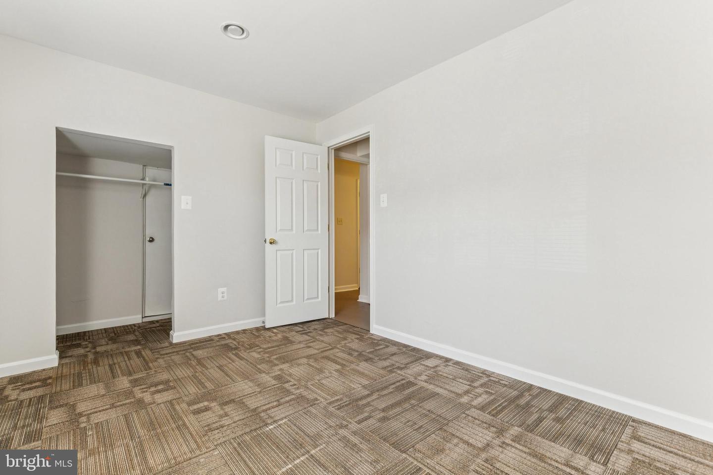 46609 SILHOUETTE SQ, STERLING, Virginia 20164, 4 Bedrooms Bedrooms, ,3 BathroomsBathrooms,Residential,For sale,46609 SILHOUETTE SQ,VALO2101560 MLS # VALO2101560