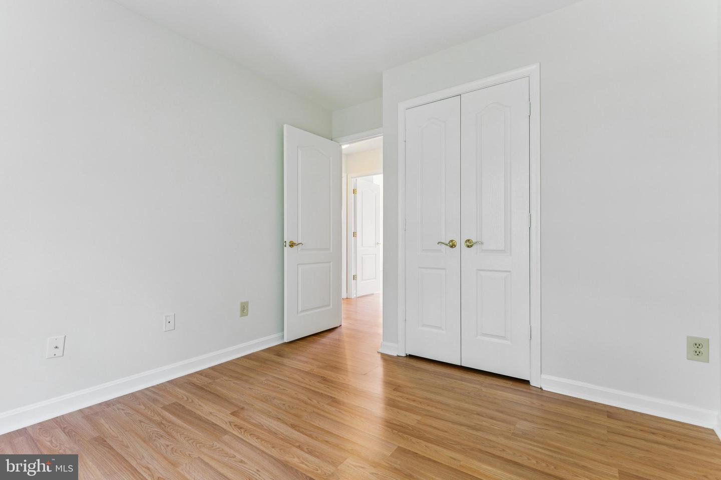 46609 SILHOUETTE SQ, STERLING, Virginia 20164, 4 Bedrooms Bedrooms, ,3 BathroomsBathrooms,Residential,For sale,46609 SILHOUETTE SQ,VALO2101560 MLS # VALO2101560