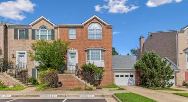 46609 SILHOUETTE SQ, STERLING, Virginia 20164, 4 Bedrooms Bedrooms, ,3 BathroomsBathrooms,Residential,For sale,46609 SILHOUETTE SQ,VALO2101560 MLS # VALO2101560
