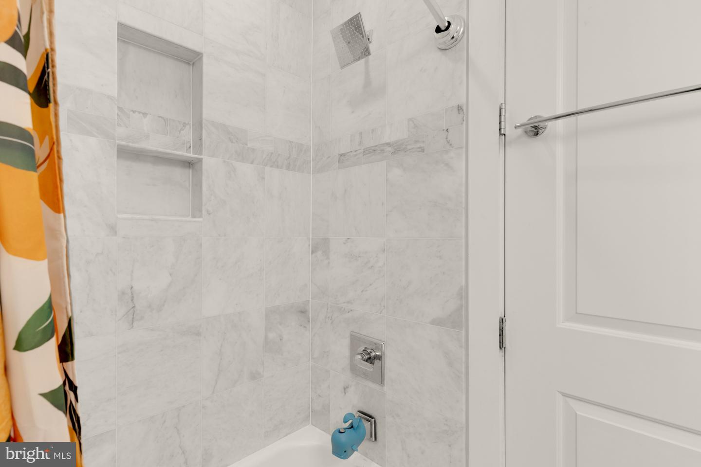 1526 MASSACHUSETTS AVE SE #1, WASHINGTON, District Of Columbia 20003, 3 Bedrooms Bedrooms, ,2 BathroomsBathrooms,Residential,For sale,1526 MASSACHUSETTS AVE SE #1,DCDC2209704 MLS # DCDC2209704