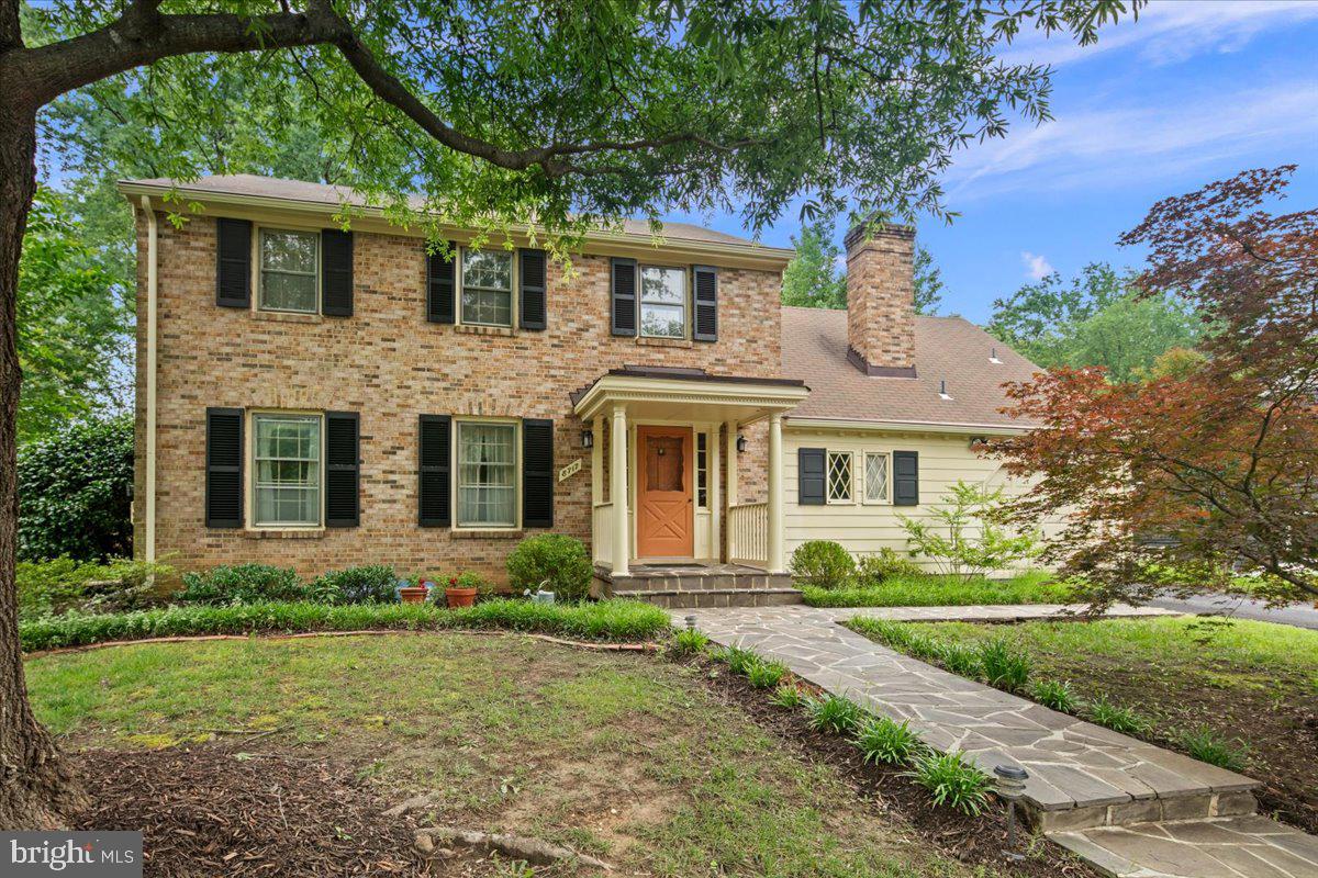 8717 HIGHGATE RD, ALEXANDRIA, Virginia 22308, 5 Bedrooms Bedrooms, ,2 BathroomsBathrooms,Residential,For sale,8717 HIGHGATE RD,VAFX2256042 MLS # VAFX2256042