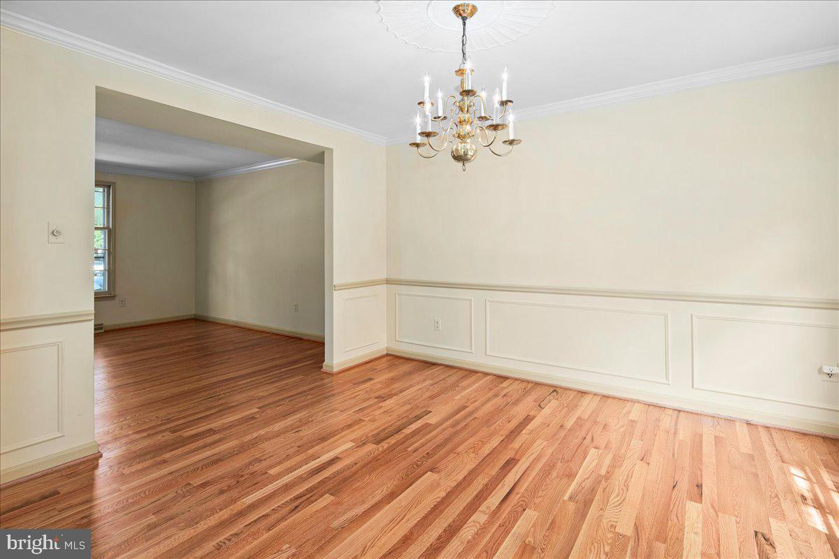 8717 HIGHGATE RD, ALEXANDRIA, Virginia 22308, 5 Bedrooms Bedrooms, ,2 BathroomsBathrooms,Residential,For sale,8717 HIGHGATE RD,VAFX2256042 MLS # VAFX2256042