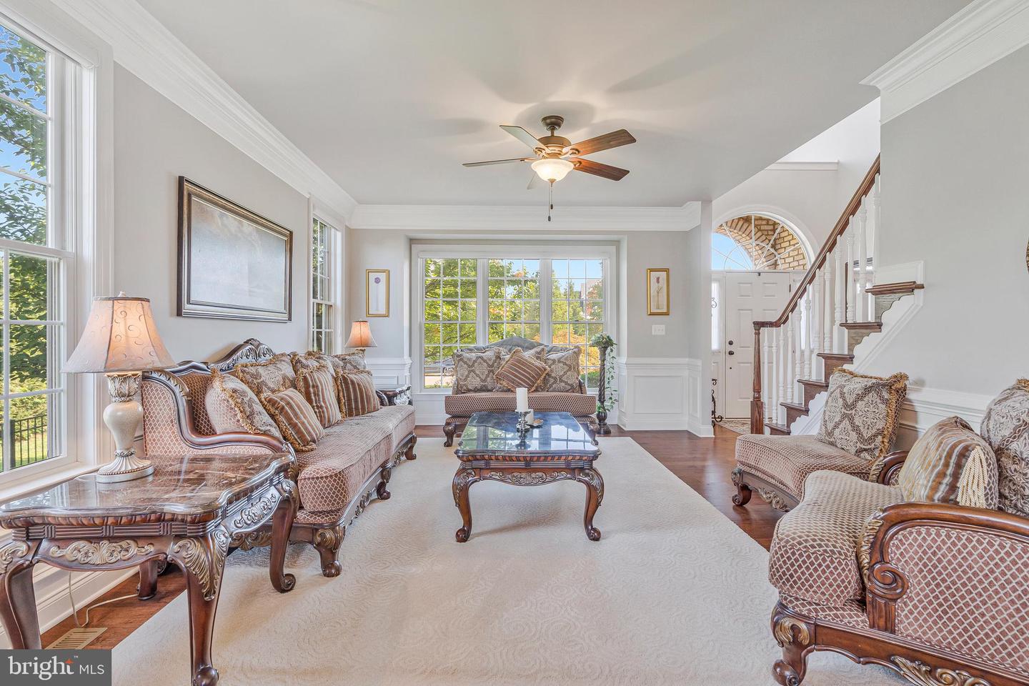 15709 VICTORIAS CREST PL, HAYMARKET, Virginia 20169, 4 Bedrooms Bedrooms, ,4 BathroomsBathrooms,Residential,For sale,15709 VICTORIAS CREST PL,VAPW2099454 MLS # VAPW2099454