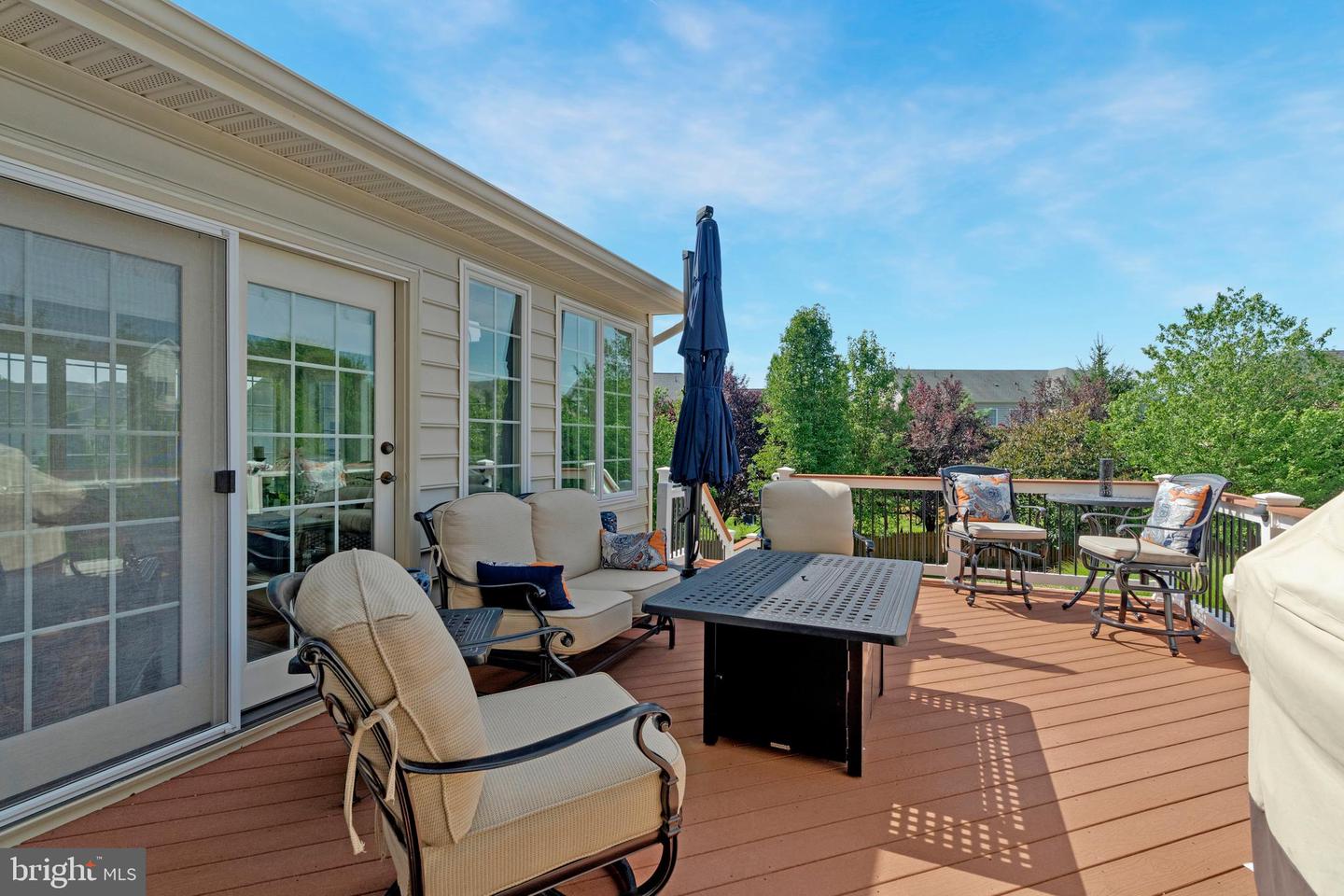 15709 VICTORIAS CREST PL, HAYMARKET, Virginia 20169, 4 Bedrooms Bedrooms, ,4 BathroomsBathrooms,Residential,For sale,15709 VICTORIAS CREST PL,VAPW2099454 MLS # VAPW2099454