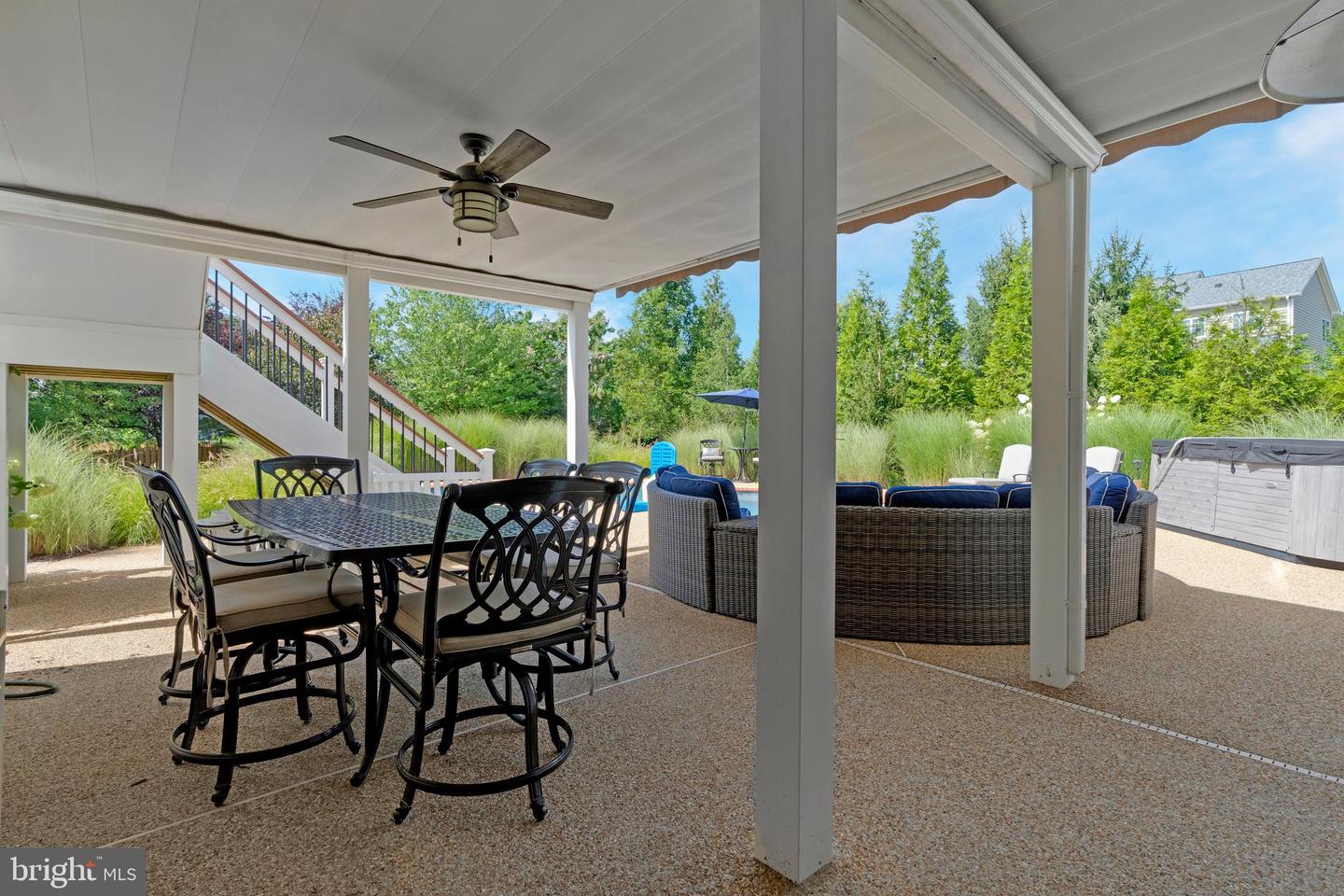 15709 VICTORIAS CREST PL, HAYMARKET, Virginia 20169, 4 Bedrooms Bedrooms, ,4 BathroomsBathrooms,Residential,For sale,15709 VICTORIAS CREST PL,VAPW2099454 MLS # VAPW2099454