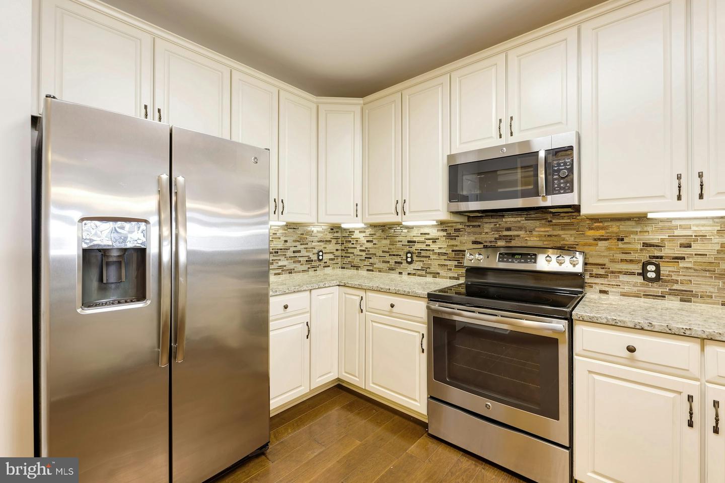 15201 ROYAL CREST DR #303, HAYMARKET, Virginia 20169, 2 Bedrooms Bedrooms, ,2 BathroomsBathrooms,Residential,For sale,15201 ROYAL CREST DR #303,VAPW2099620 MLS # VAPW2099620
