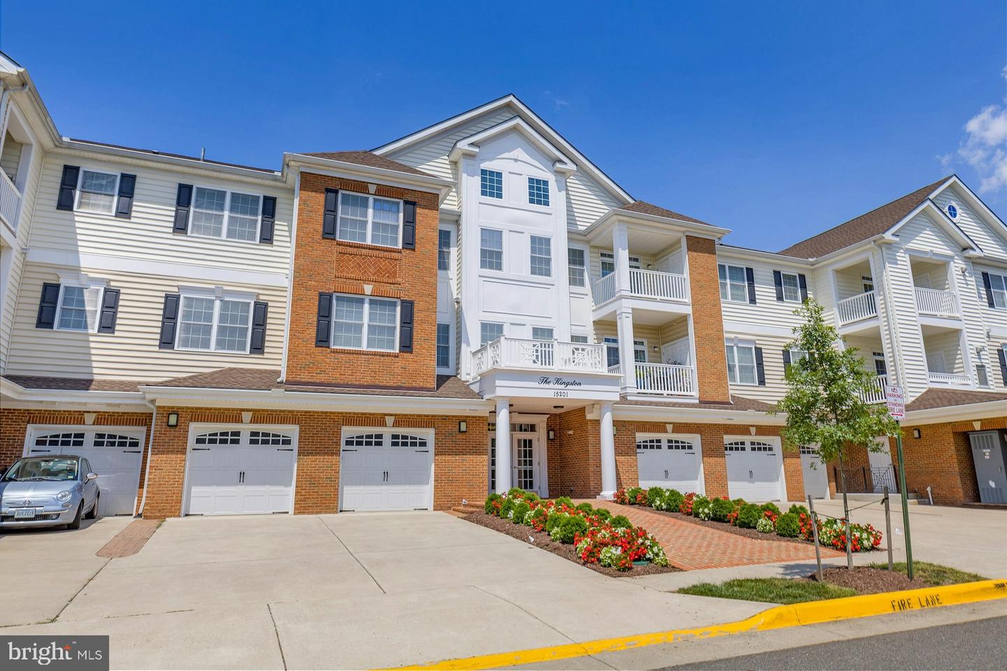 15201 ROYAL CREST DR #303, HAYMARKET, Virginia 20169, 2 Bedrooms Bedrooms, ,2 BathroomsBathrooms,Residential,For sale,15201 ROYAL CREST DR #303,VAPW2099620 MLS # VAPW2099620
