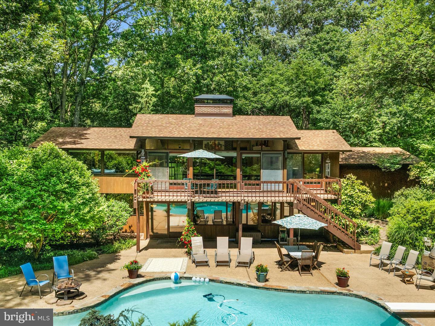 1749 DRESSAGE DR, RESTON, Virginia 20190, 4 Bedrooms Bedrooms, ,2 BathroomsBathrooms,Residential,For sale,1749 DRESSAGE DR,VAFX2257386 MLS # VAFX2257386