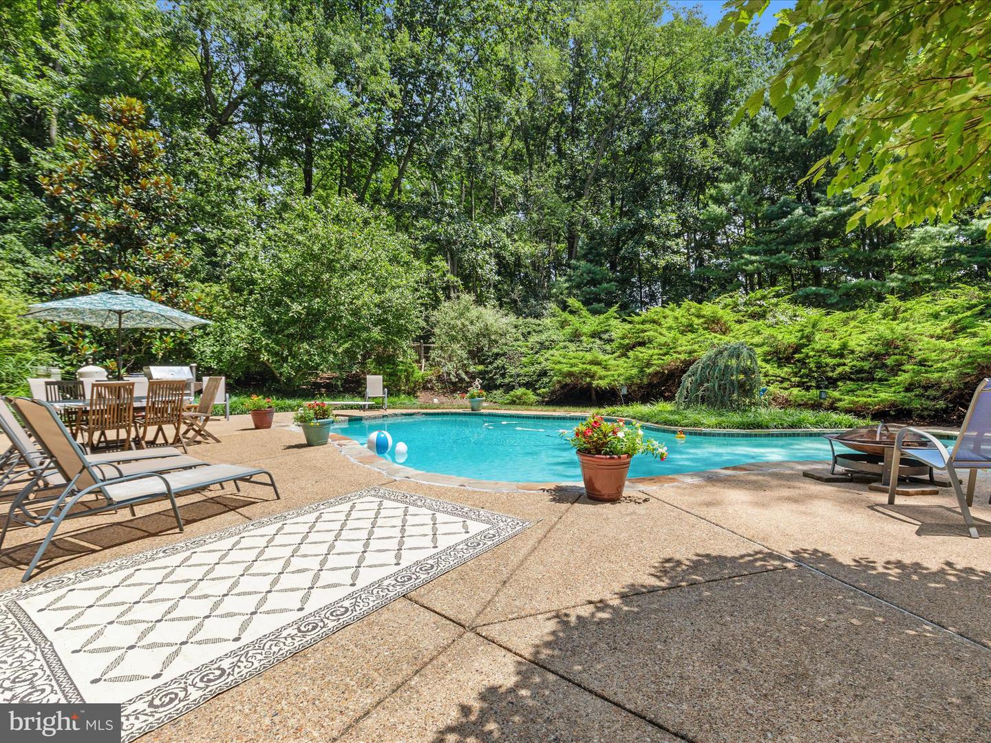1749 DRESSAGE DR, RESTON, Virginia 20190, 4 Bedrooms Bedrooms, ,2 BathroomsBathrooms,Residential,For sale,1749 DRESSAGE DR,VAFX2257386 MLS # VAFX2257386