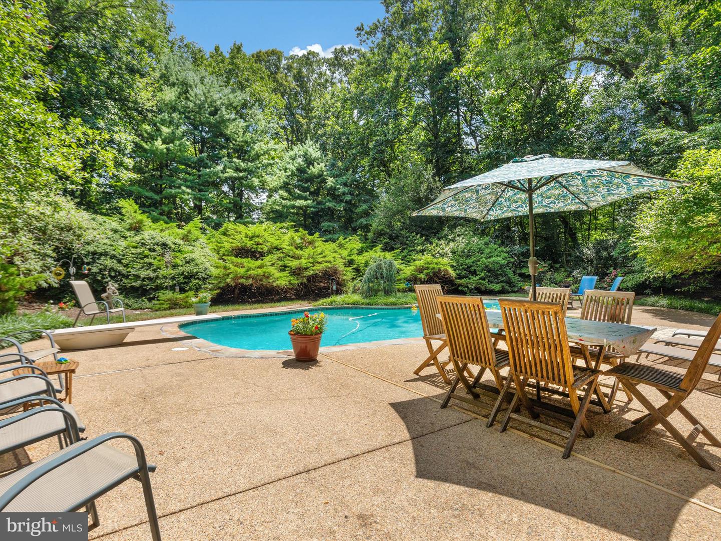 1749 DRESSAGE DR, RESTON, Virginia 20190, 4 Bedrooms Bedrooms, ,2 BathroomsBathrooms,Residential,For sale,1749 DRESSAGE DR,VAFX2257386 MLS # VAFX2257386