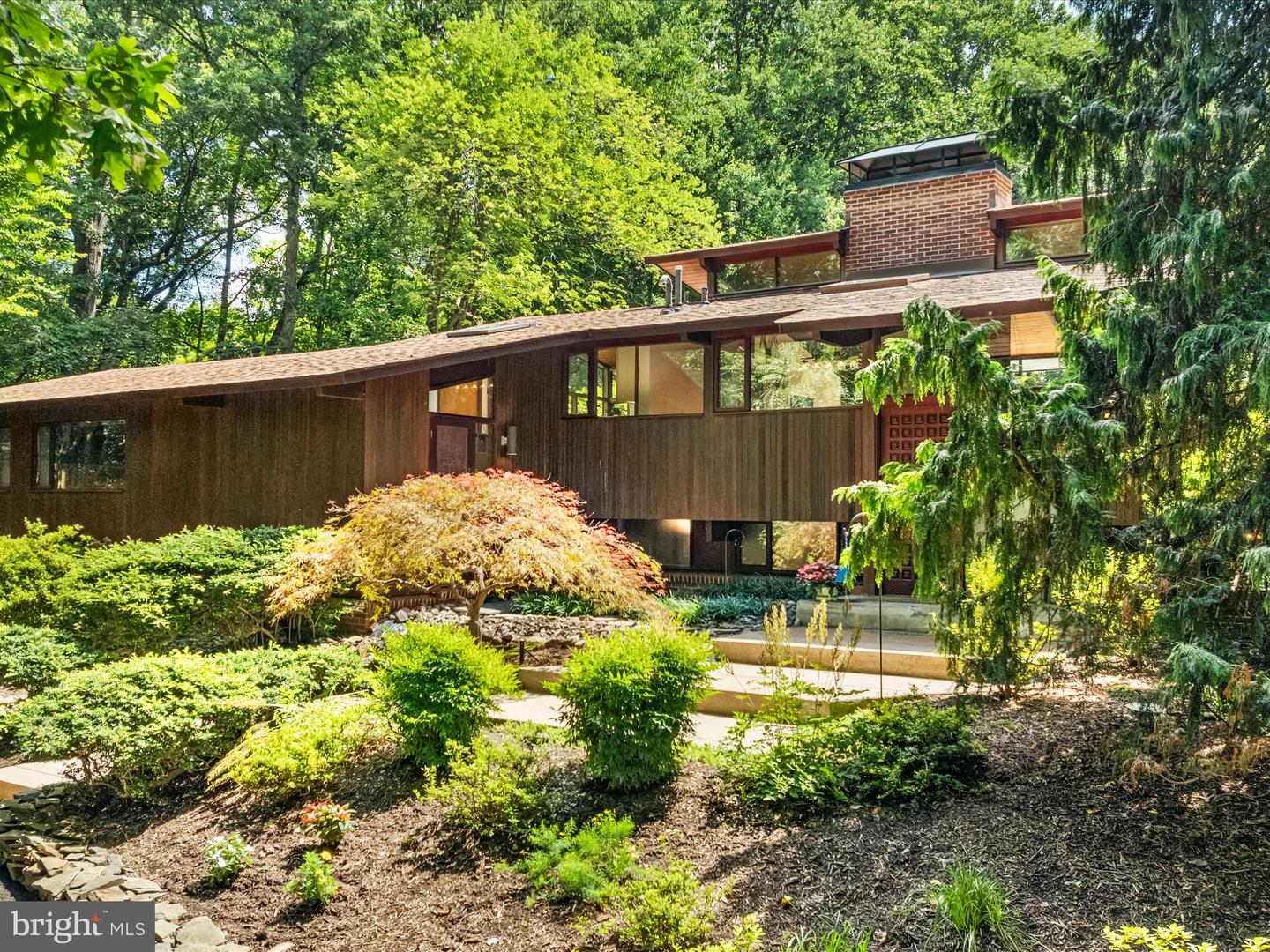 1749 DRESSAGE DR, RESTON, Virginia 20190, 4 Bedrooms Bedrooms, ,2 BathroomsBathrooms,Residential,For sale,1749 DRESSAGE DR,VAFX2257386 MLS # VAFX2257386