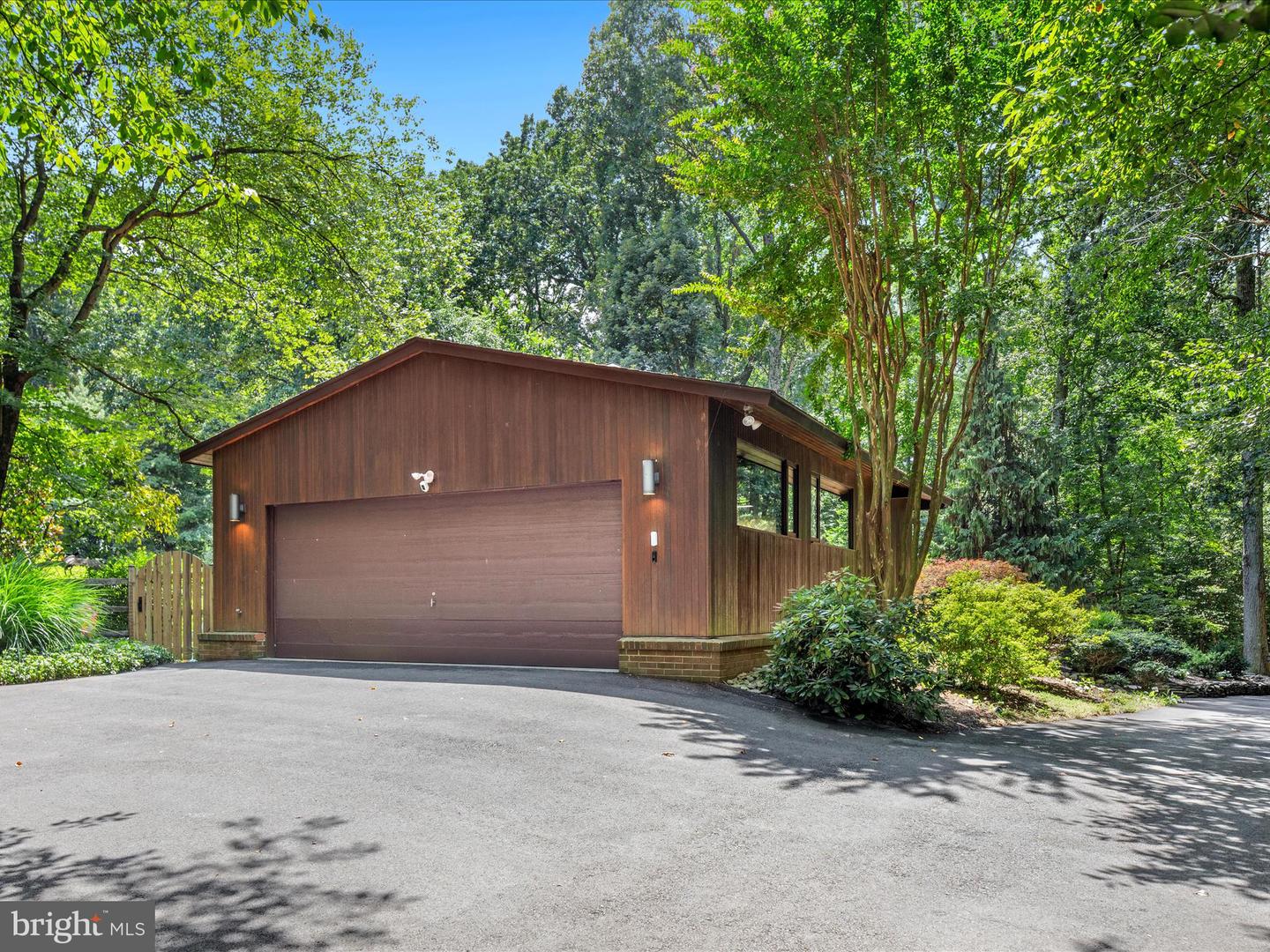 1749 DRESSAGE DR, RESTON, Virginia 20190, 4 Bedrooms Bedrooms, ,2 BathroomsBathrooms,Residential,For sale,1749 DRESSAGE DR,VAFX2257386 MLS # VAFX2257386