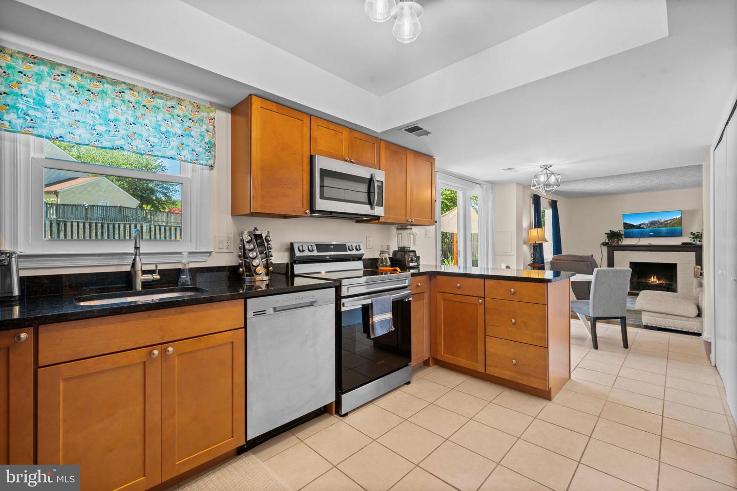 12808 LADY FAIRFAX CIR, HERNDON, Virginia 20170, 4 Bedrooms Bedrooms, ,2 BathroomsBathrooms,Residential,For sale,12808 LADY FAIRFAX CIR,VAFX2257412 MLS # VAFX2257412