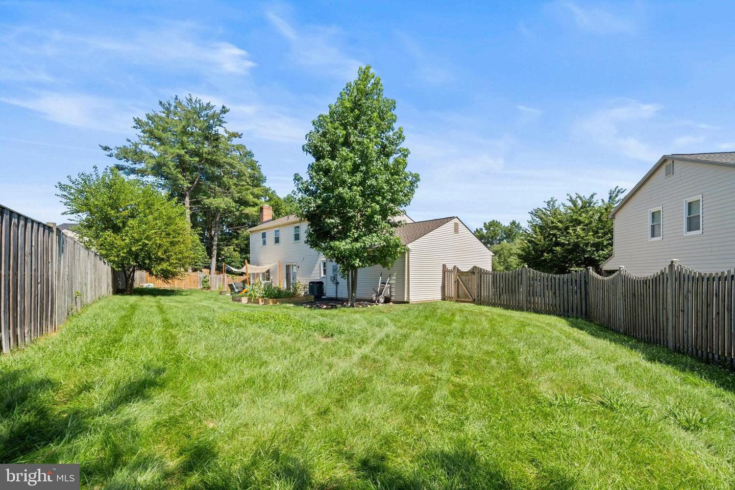 12808 LADY FAIRFAX CIR, HERNDON, Virginia 20170, 4 Bedrooms Bedrooms, ,2 BathroomsBathrooms,Residential,For sale,12808 LADY FAIRFAX CIR,VAFX2257412 MLS # VAFX2257412