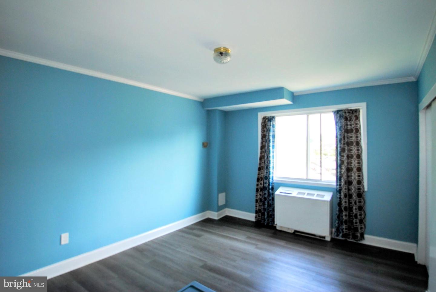 3601 5TH ST S #410, ARLINGTON, Virginia 22204, 2 Bedrooms Bedrooms, ,1 BathroomBathrooms,Residential,For sale,3601 5TH ST S #410,VAAR2061354 MLS # VAAR2061354