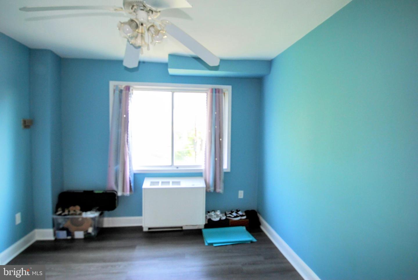 3601 5TH ST S #410, ARLINGTON, Virginia 22204, 2 Bedrooms Bedrooms, ,1 BathroomBathrooms,Residential,For sale,3601 5TH ST S #410,VAAR2061354 MLS # VAAR2061354