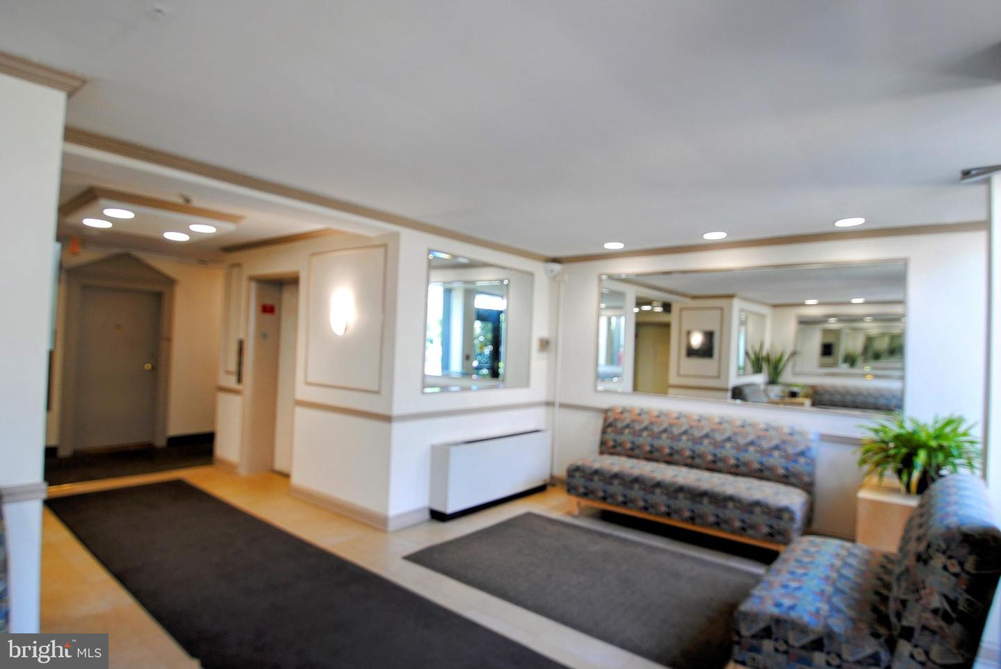 3601 5TH ST S #410, ARLINGTON, Virginia 22204, 2 Bedrooms Bedrooms, ,1 BathroomBathrooms,Residential,For sale,3601 5TH ST S #410,VAAR2061354 MLS # VAAR2061354
