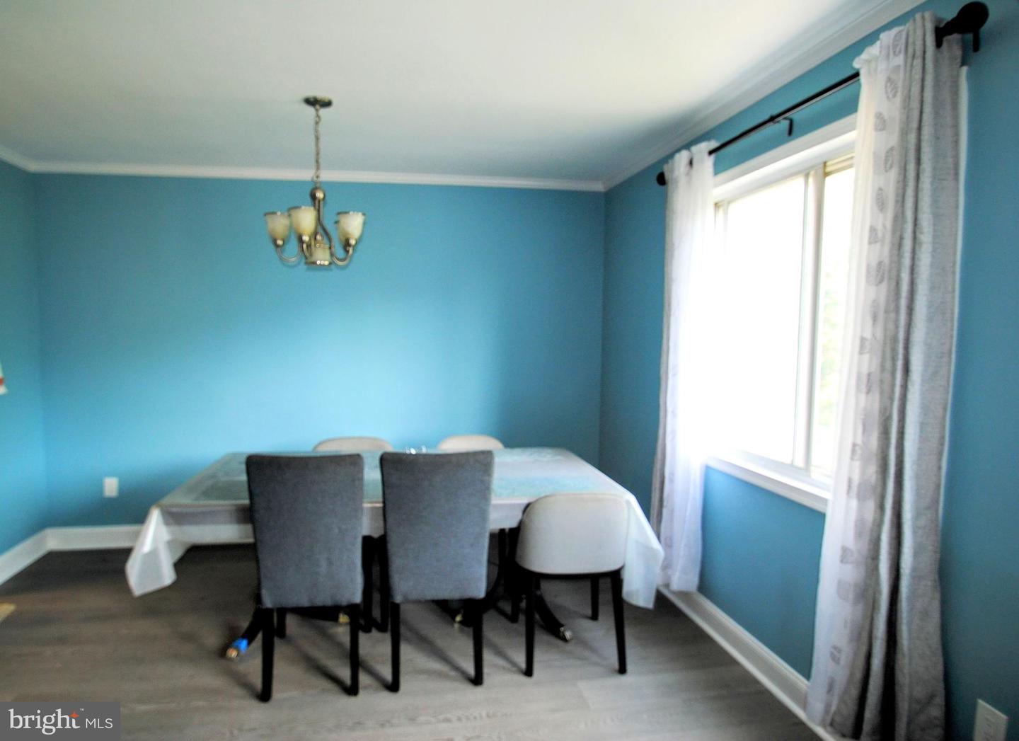 3601 5TH ST S #410, ARLINGTON, Virginia 22204, 2 Bedrooms Bedrooms, ,1 BathroomBathrooms,Residential,For sale,3601 5TH ST S #410,VAAR2061354 MLS # VAAR2061354