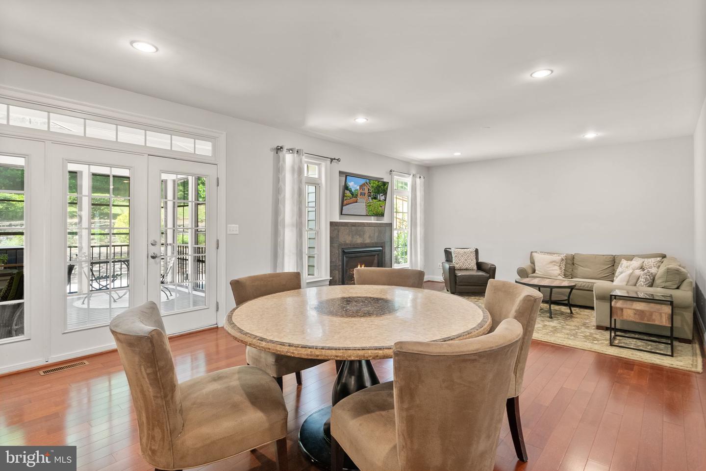 7311 WOODLEY PL, FALLS CHURCH, Virginia 22046, 4 Bedrooms Bedrooms, ,3 BathroomsBathrooms,Residential,For sale,7311 WOODLEY PL,VAFX2257420 MLS # VAFX2257420