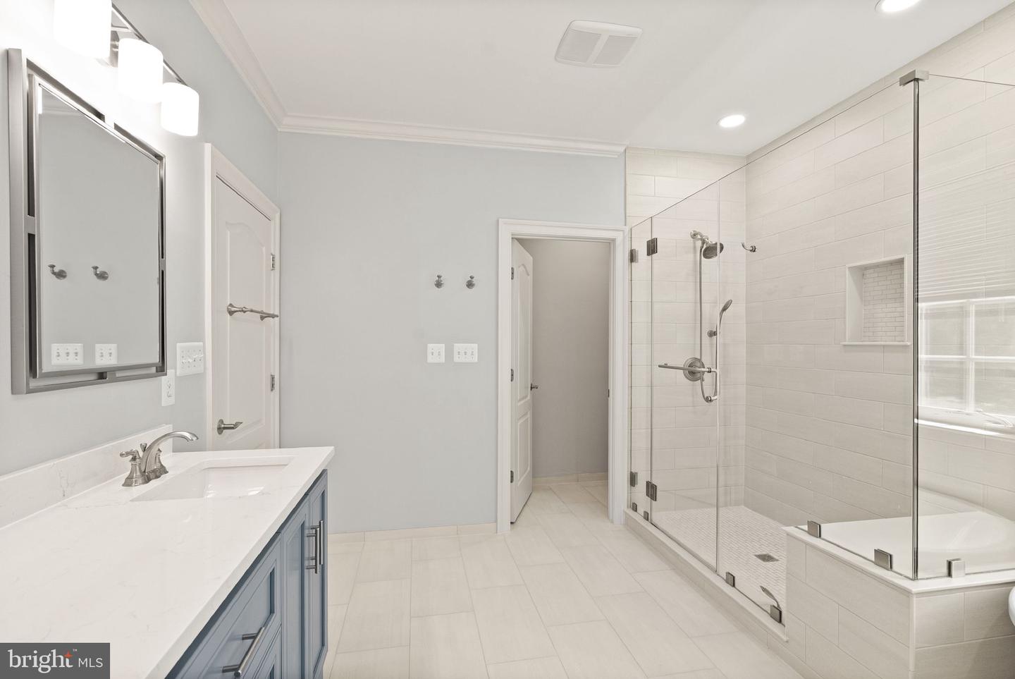 7311 WOODLEY PL, FALLS CHURCH, Virginia 22046, 4 Bedrooms Bedrooms, ,3 BathroomsBathrooms,Residential,For sale,7311 WOODLEY PL,VAFX2257420 MLS # VAFX2257420