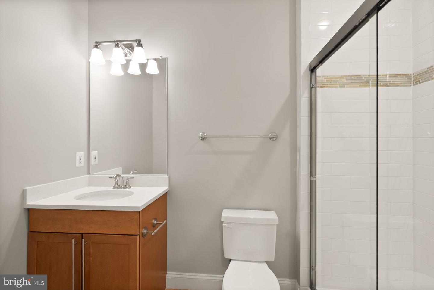 7311 WOODLEY PL, FALLS CHURCH, Virginia 22046, 4 Bedrooms Bedrooms, ,3 BathroomsBathrooms,Residential,For sale,7311 WOODLEY PL,VAFX2257420 MLS # VAFX2257420