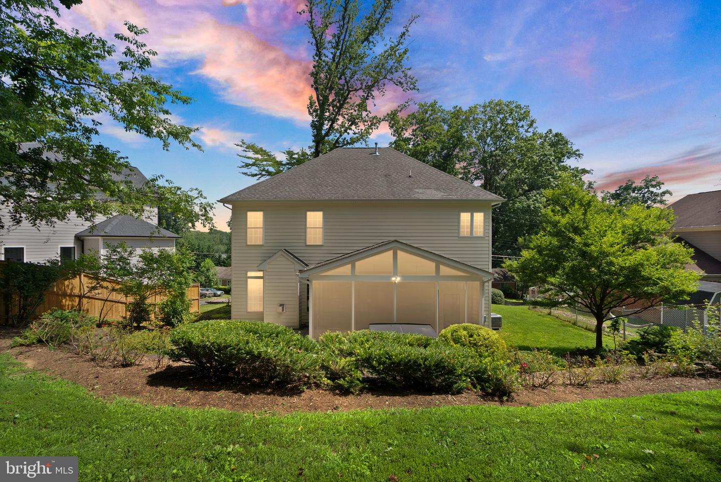 7311 WOODLEY PL, FALLS CHURCH, Virginia 22046, 4 Bedrooms Bedrooms, ,3 BathroomsBathrooms,Residential,For sale,7311 WOODLEY PL,VAFX2257420 MLS # VAFX2257420