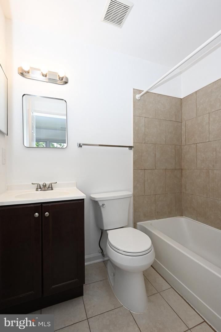 3513 LEGERE CT, WOODBRIDGE, Virginia 22193, 3 Bedrooms Bedrooms, ,2 BathroomsBathrooms,Residential,For sale,3513 LEGERE CT,VAPW2099978 MLS # VAPW2099978