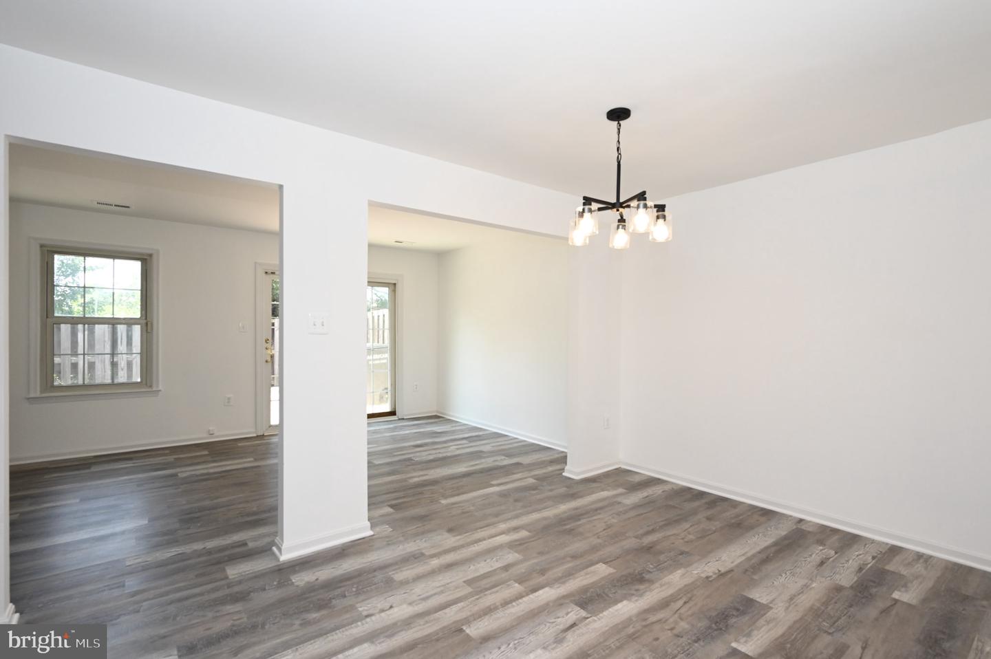 3513 LEGERE CT, WOODBRIDGE, Virginia 22193, 3 Bedrooms Bedrooms, ,2 BathroomsBathrooms,Residential,For sale,3513 LEGERE CT,VAPW2099978 MLS # VAPW2099978