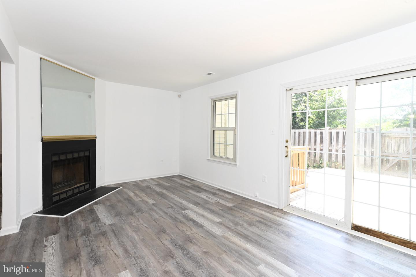 3513 LEGERE CT, WOODBRIDGE, Virginia 22193, 3 Bedrooms Bedrooms, ,2 BathroomsBathrooms,Residential,For sale,3513 LEGERE CT,VAPW2099978 MLS # VAPW2099978