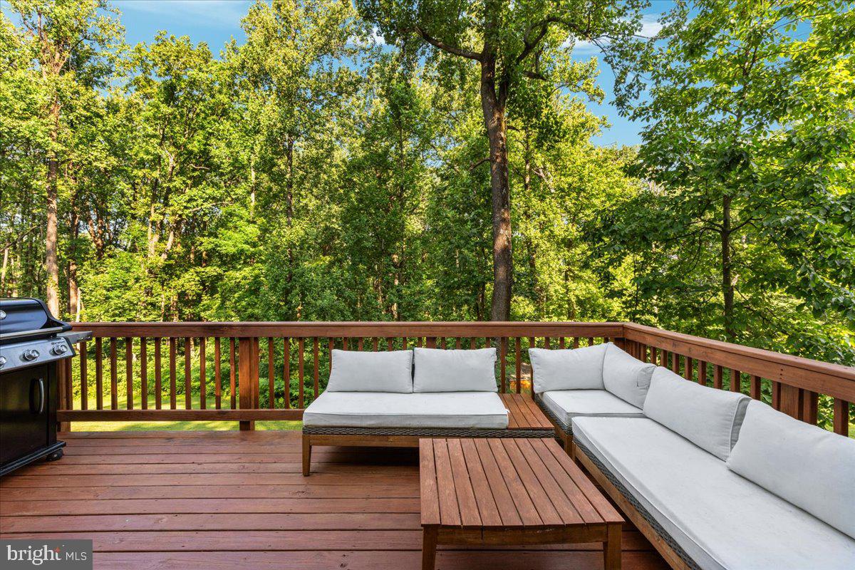387 ROCKY MOUNT RD, LINDEN, Virginia 22642, 3 Bedrooms Bedrooms, ,2 BathroomsBathrooms,Residential,For sale,387 ROCKY MOUNT RD,VAWR2011786 MLS # VAWR2011786