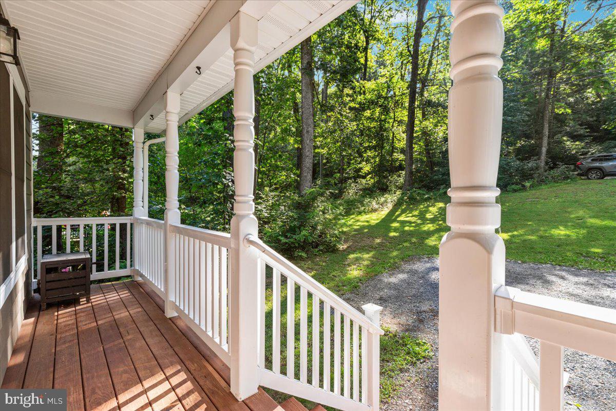 387 ROCKY MOUNT RD, LINDEN, Virginia 22642, 3 Bedrooms Bedrooms, ,2 BathroomsBathrooms,Residential,For sale,387 ROCKY MOUNT RD,VAWR2011786 MLS # VAWR2011786